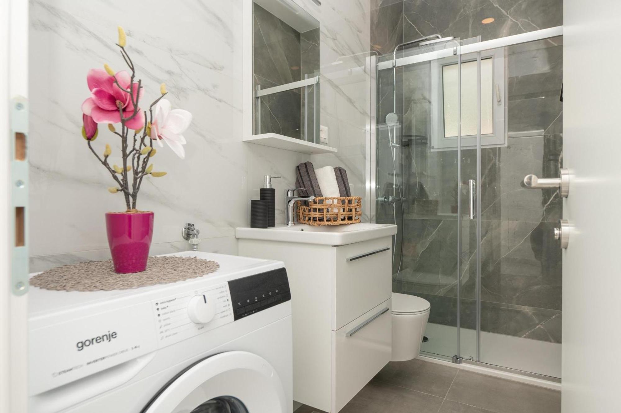 טוצפי Apartmants Sestic מראה חיצוני תמונה